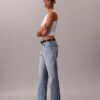 Jeans med hög midja och raka ben Jeans med hög midja och raka ben