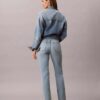 Jeans med hög midja och raka ben Jeans med hög midja och raka ben
