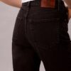 Jeans med hög midja och raka ben Jeans med hög midja och raka ben