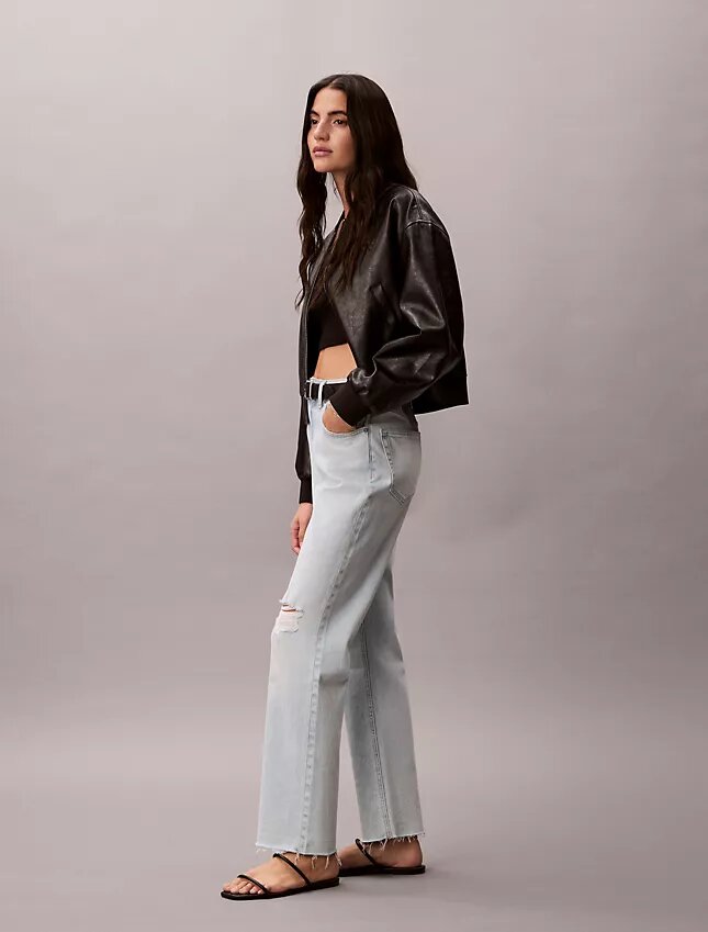 Jeans med hög midja och raka ben Jeans med hög midja och raka ben