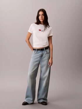 Jeans med vida ben