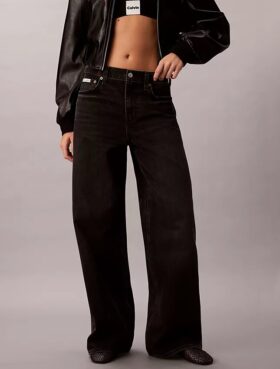 Jeans med vida ben