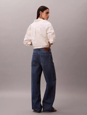 Jeans med vida ben