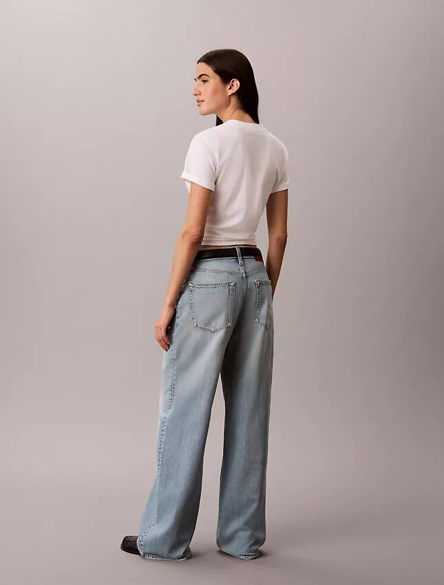 Jeans med vida ben Jeans med vida ben