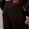Jeans med vida ben