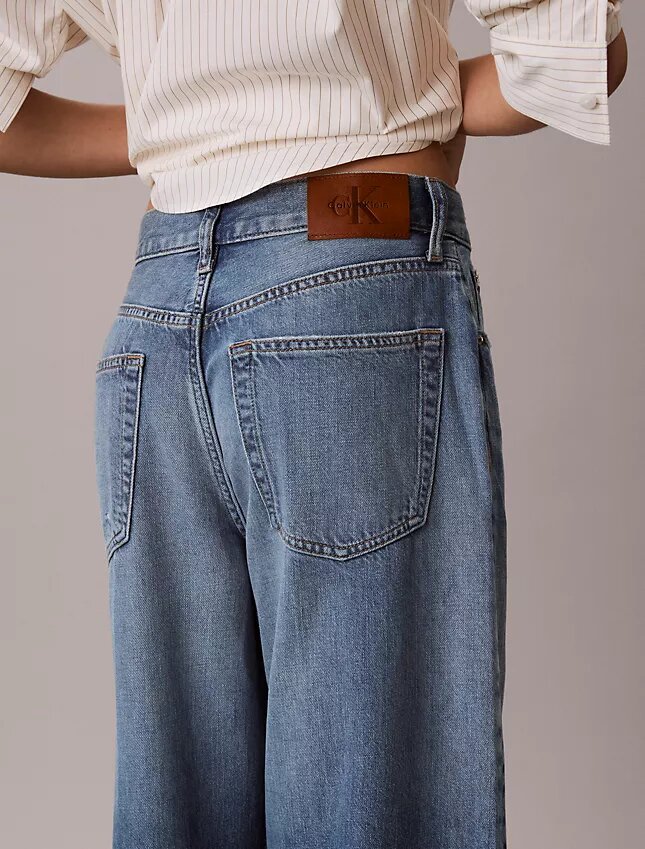 Jeans med vida ben Jeans med vida ben