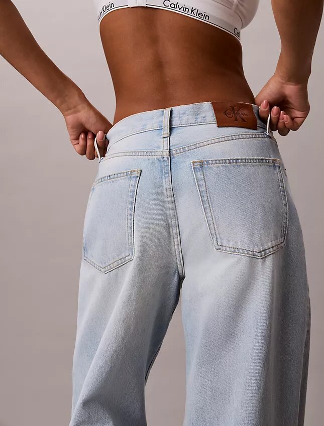 Jeans med vida ben Jeans med vida ben