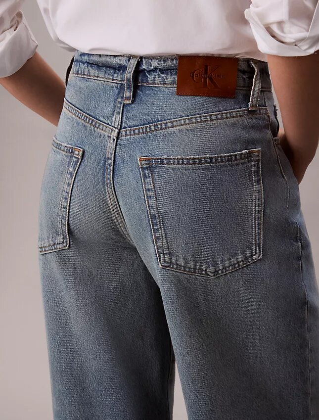 Jeans med vida ben Jeans med vida ben
