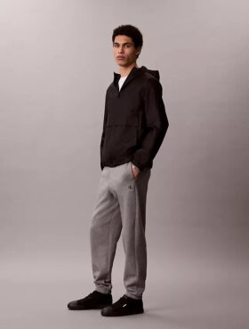 Joggingbyxor i fleece med Monogram Joggingbyxor i fleece med Monogram