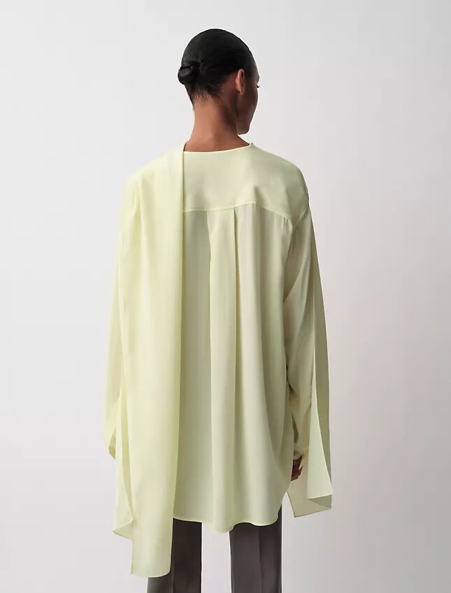 Kiki draperad skjorta Kiki draperad skjorta