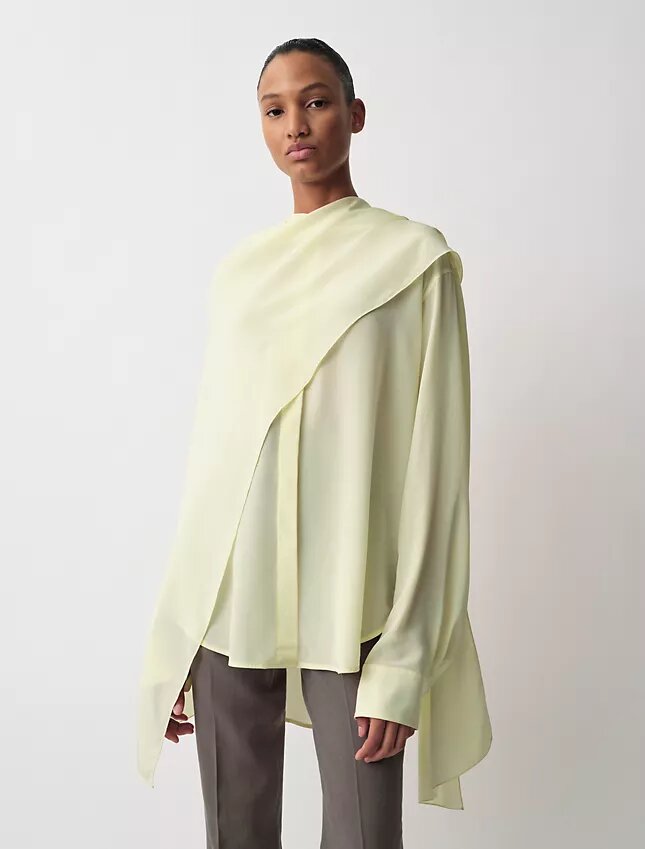 Kiki draperad skjorta Kiki draperad skjorta