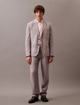 Klassisk blazer i linneblandning Klassisk blazer i linneblandning