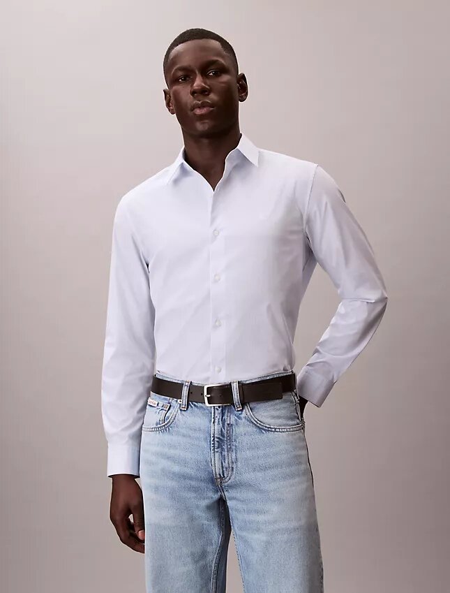 Klassisk button-down-skjorta i Cotton Stretch med ränder Klassisk button-down-skjorta i Cotton Stretch med ränder