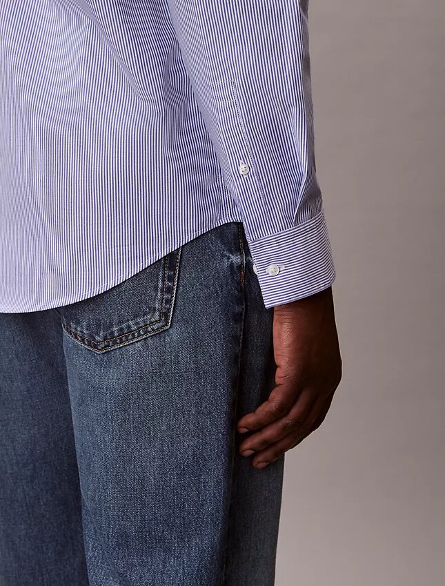 Klassisk button-down-skjorta i Cotton Stretch med ränder Klassisk button-down-skjorta i Cotton Stretch med ränder