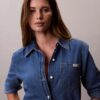 Klassisk Denim-skjorta med knappar Klassisk Denim-skjorta med knappar
