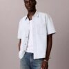 Klassisk kortärmad skjorta i Denim med knappar Klassisk kortärmad skjorta i Denim med knappar