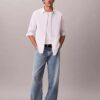 Klassisk oxfordskjorta i Cotton Stretch-bomull med ränder och knappar Klassisk oxfordskjorta i Cotton Stretch-bomull med ränder och knappar