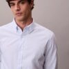 Klassisk oxfordskjorta i Cotton Stretch-bomull med ränder och knappar Klassisk oxfordskjorta i Cotton Stretch-bomull med ränder och knappar