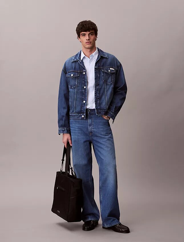 Klassisk oxfordskjorta i Cotton Stretch-bomull med ränder och knappar Klassisk oxfordskjorta i Cotton Stretch-bomull med ränder och knappar