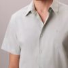 Klassisk skjorta i Cotton Stretch med knappar