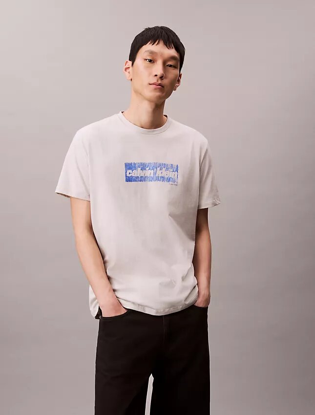 Klassisk T-shirt med blekt logotryck Klassisk T-shirt med blekt logotryck