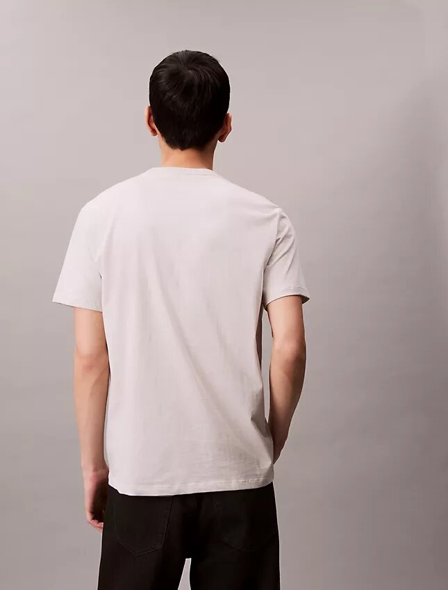 Klassisk T-shirt med blekt logotryck Klassisk T-shirt med blekt logotryck