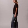 Klassisk T-shirt med blommig logotyp Klassisk T-shirt med blommig logotyp