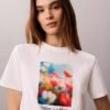 Klassisk T-shirt med blommotiv Klassisk T-shirt med blommotiv