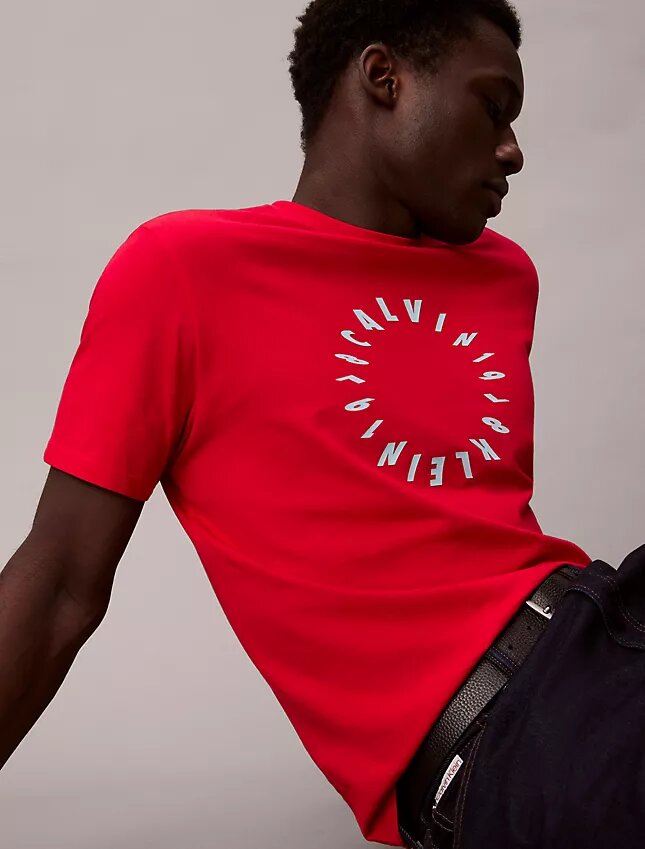 Klassisk T-shirt med cirkelformad logotyp Klassisk T-shirt med cirkelformad logotyp