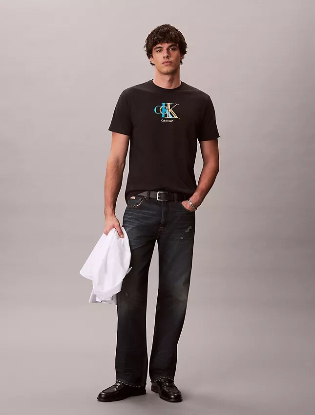 Klassisk T-shirt med dubbelt Monogram Klassisk T-shirt med dubbelt Monogram