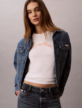 Klassisk T-shirt med filtlogotyp
