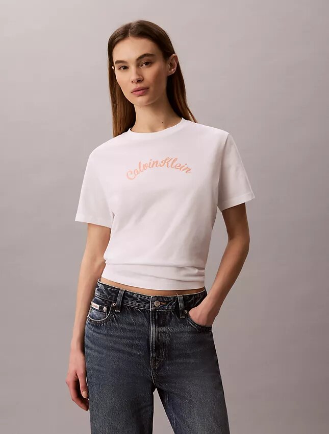 Klassisk T-shirt med filtlogotyp Klassisk T-shirt med filtlogotyp