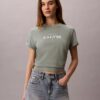 Klassisk T-shirt med grafiskt tryck i fet stil Klassisk T-shirt med grafiskt tryck i fet stil