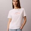 Klassisk T-shirt med grafiskt tryck i fet stil Klassisk T-shirt med grafiskt tryck i fet stil