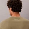 Klassisk T-shirt med liten logotyp Klassisk T-shirt med liten logotyp