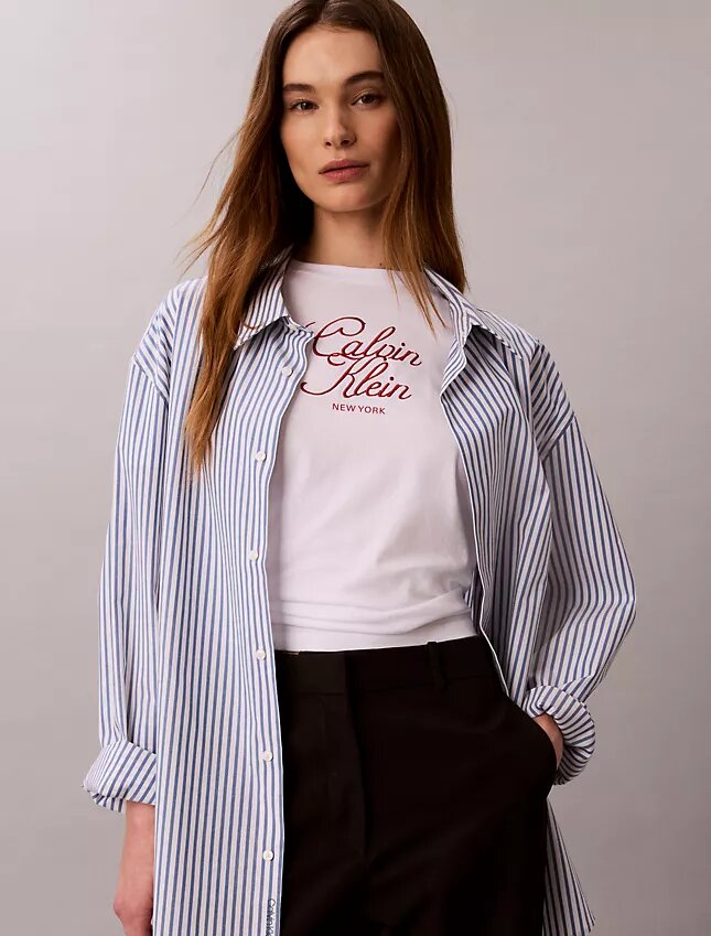 Klassisk T-shirt med logotyp Klassisk T-shirt med logotyp