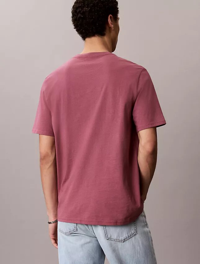 Klassisk T-shirt med logotyp i gemener Klassisk T-shirt med logotyp i gemener