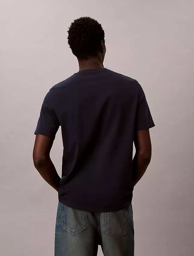 Klassisk T-shirt med logotyp i gemener Klassisk T-shirt med logotyp i gemener