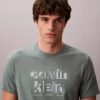 Klassisk T-shirt med skugglogotyp Klassisk T-shirt med skugglogotyp