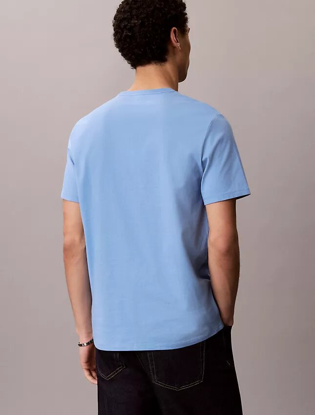 Klassisk T-shirt med standardlogotyp Klassisk T-shirt med standardlogotyp