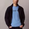 Klassisk T-shirt med standardlogotyp Klassisk T-shirt med standardlogotyp