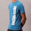 Klassisk T-shirt med vertikal logotyp