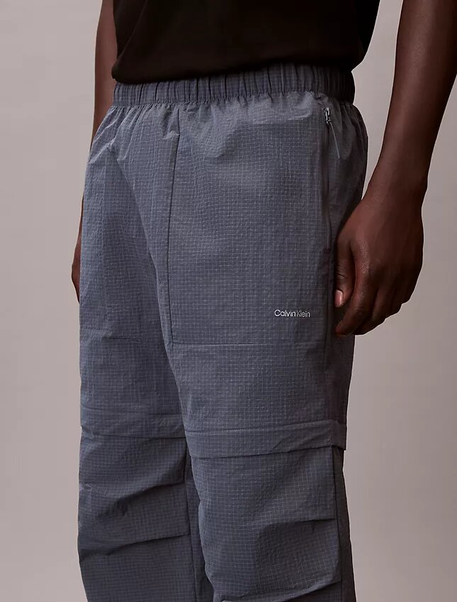 Konvertibla byxor i ripstop-nylon Konvertibla byxor i ripstop-nylon