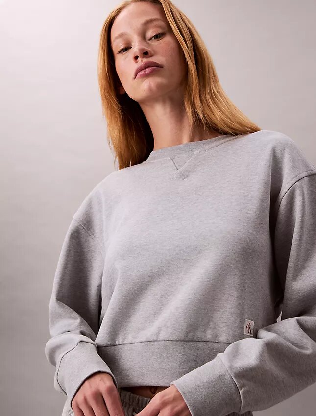 Kort, avslappnad sweatshirt i fransk frotté Kort, avslappnad sweatshirt i fransk frotté