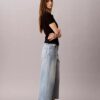 Korta jeans med vida ben