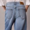Korta jeans med vida ben
