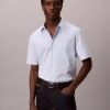 Kortärmad skjorta i Cotton Stretch med ränder och knappar Kortärmad skjorta i Cotton Stretch med ränder och knappar