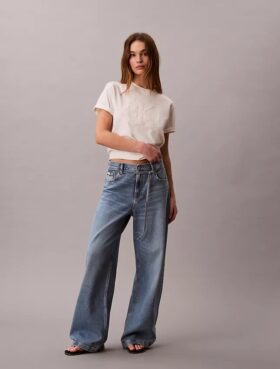 Lågmidjade baggy-Jeans med bälten Lågmidjade baggy-Jeans med bälten