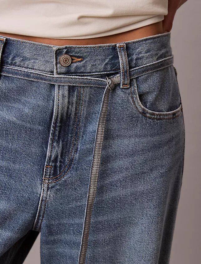 Lågmidjade baggy-Jeans med bälten Lågmidjade baggy-Jeans med bälten
