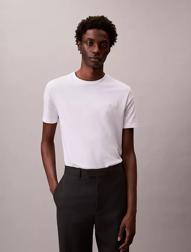 Liquid Touch T-shirt med rund hals Liquid Touch T-shirt med rund hals